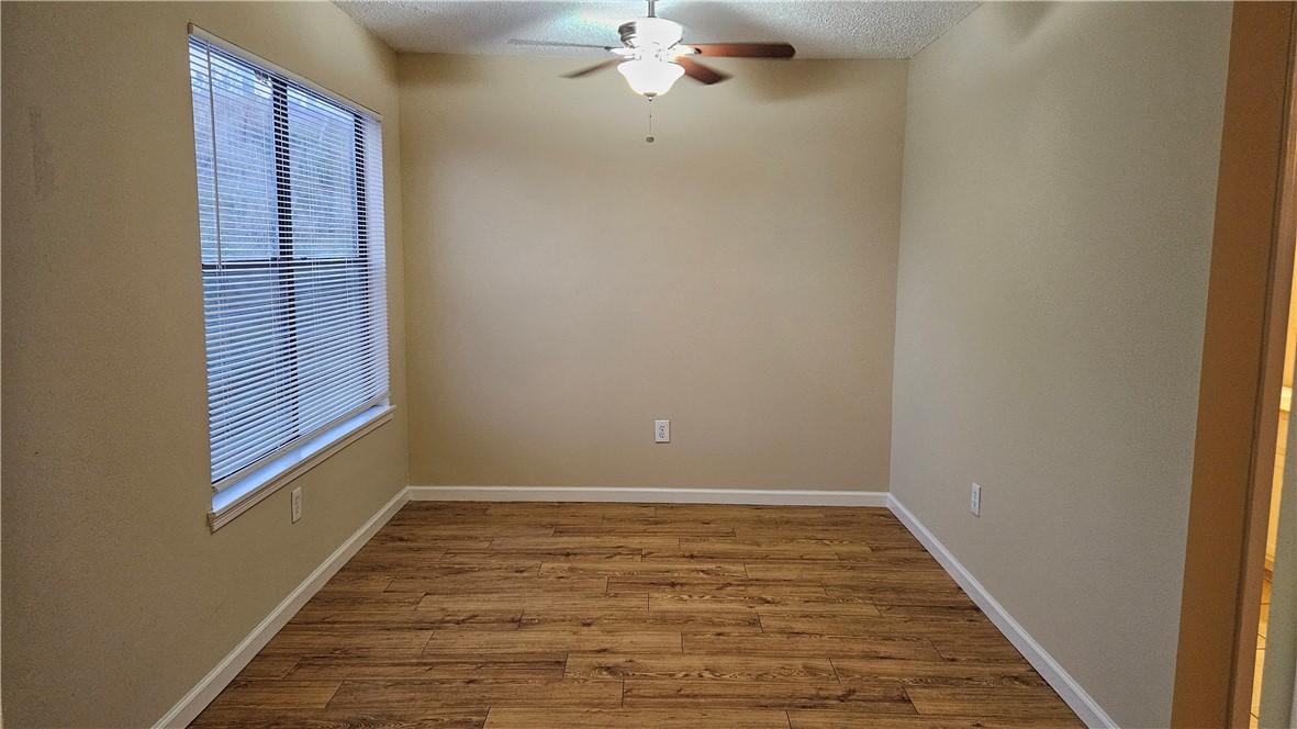 4401 River Valley Unit 1002 Dr Property Photo 11