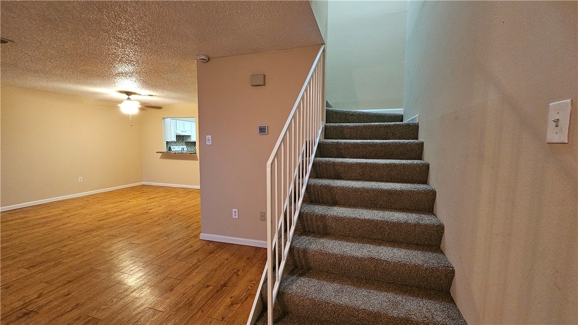 4401 River Valley Unit 1002 Dr Property Photo 13