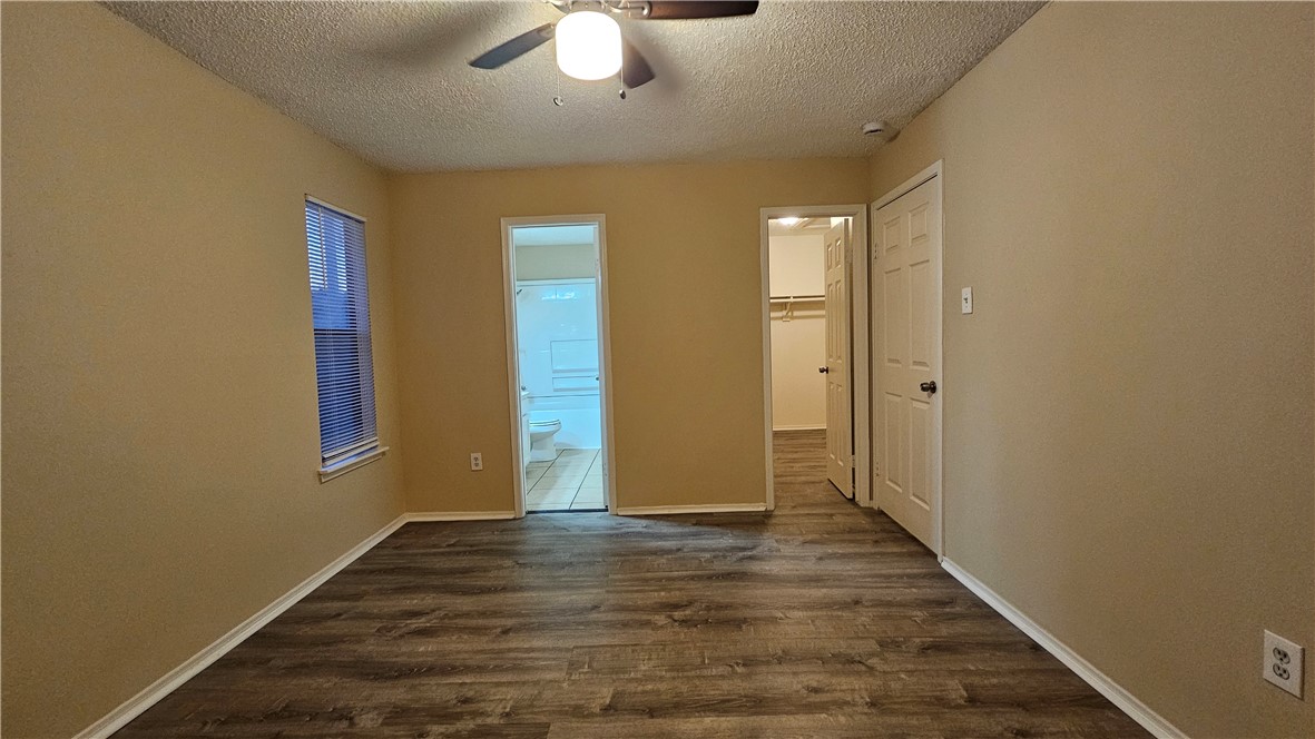 4401 River Valley Unit 1002 Dr Property Photo 20