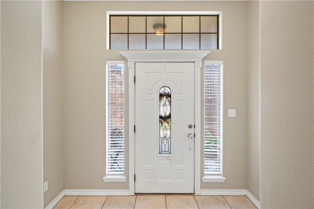 6866 Round Table St Property Photo 2