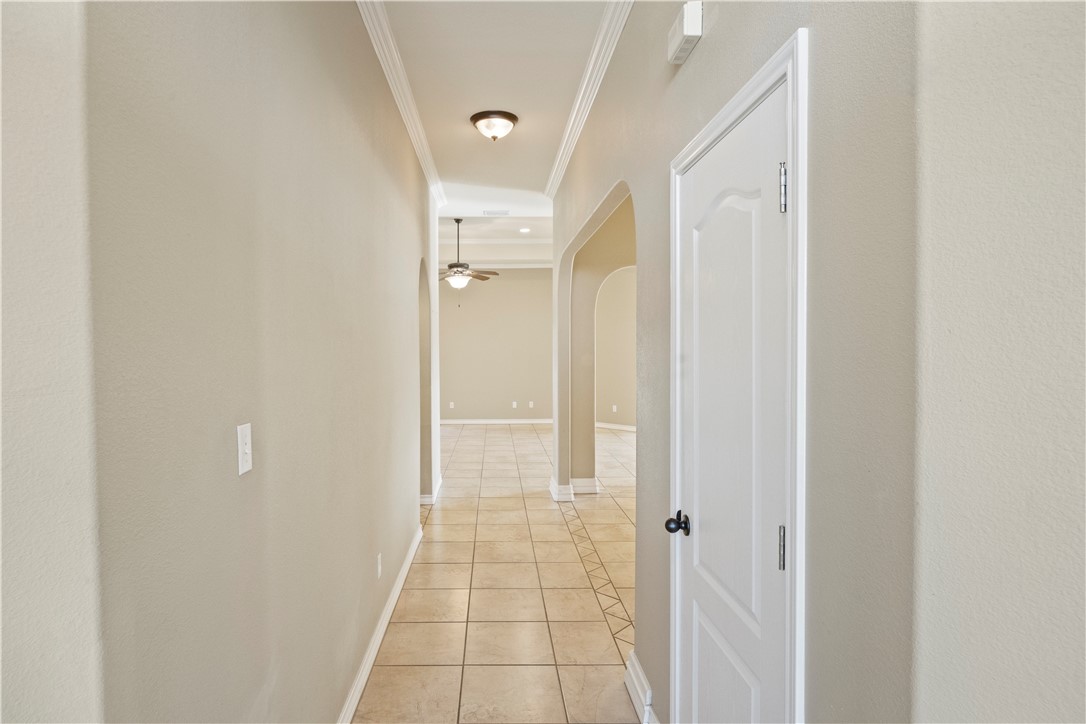 6866 Round Table St Property Photo 4