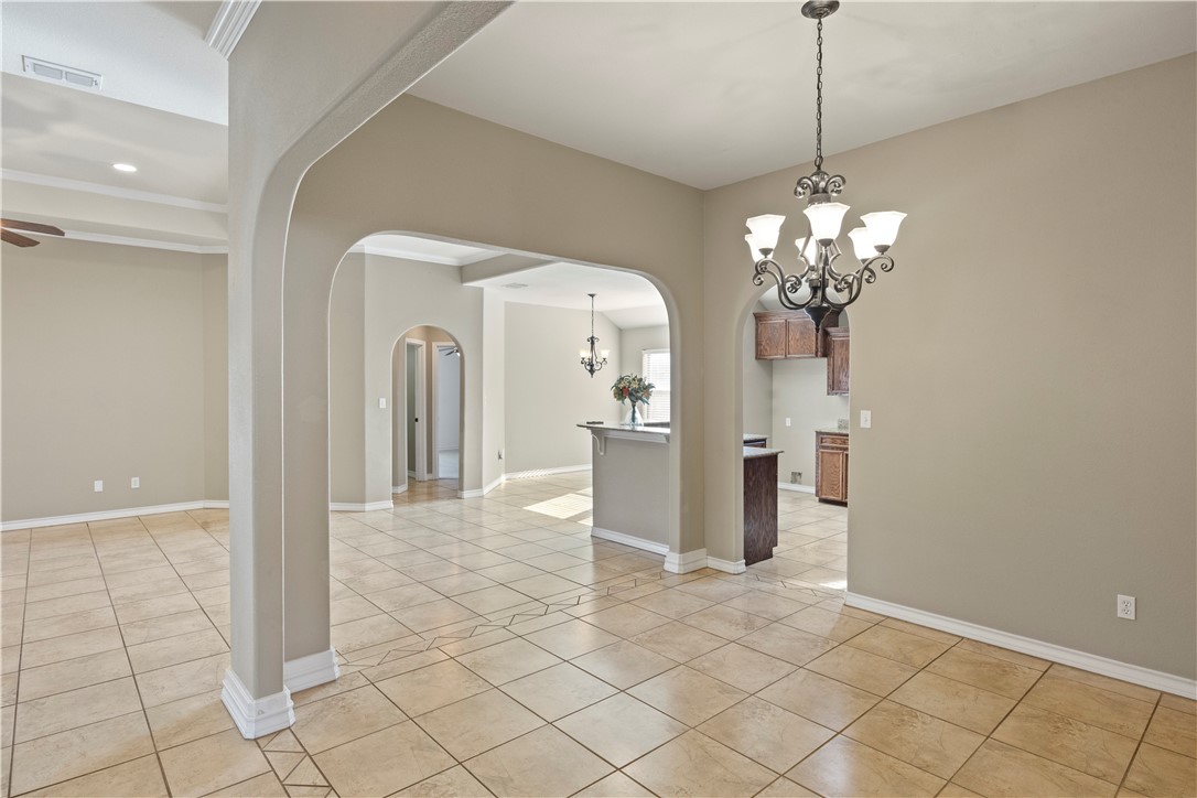 6866 Round Table St Property Photo 5