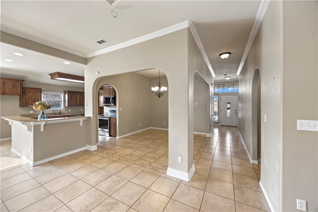 6866 Round Table St Property Photo 12