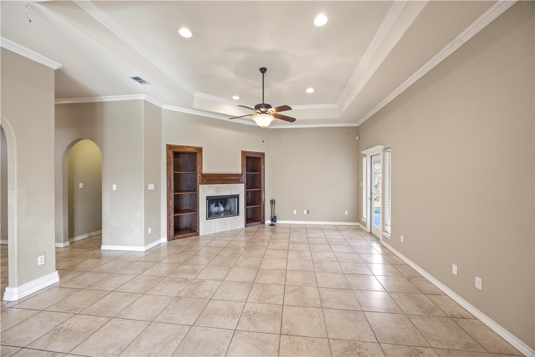 6866 Round Table St Property Photo 18