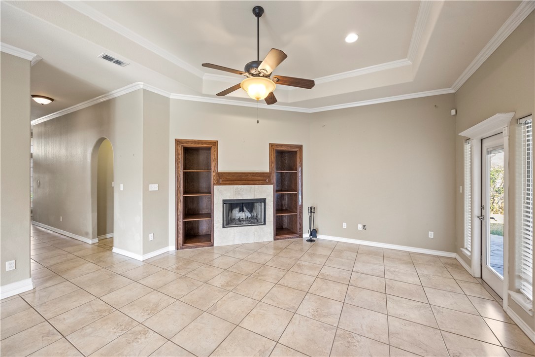 6866 Round Table St Property Photo 19