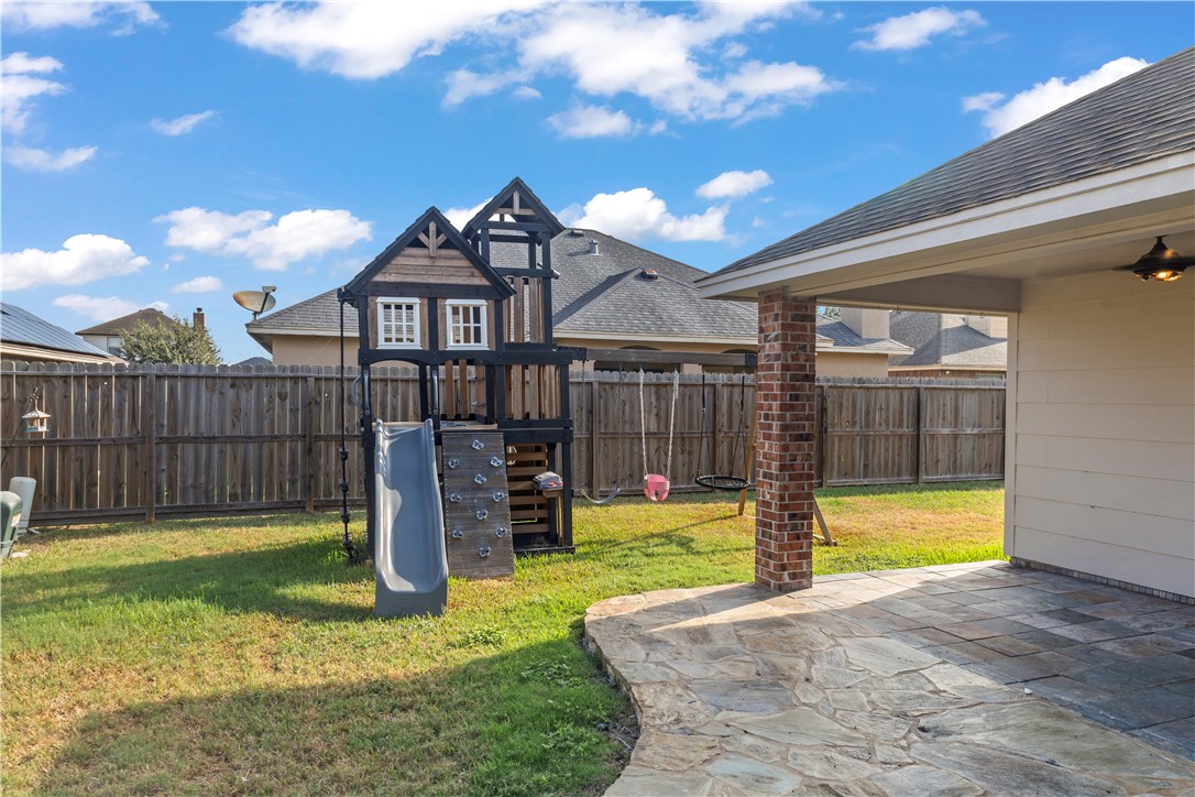 6866 Round Table St Property Photo 28