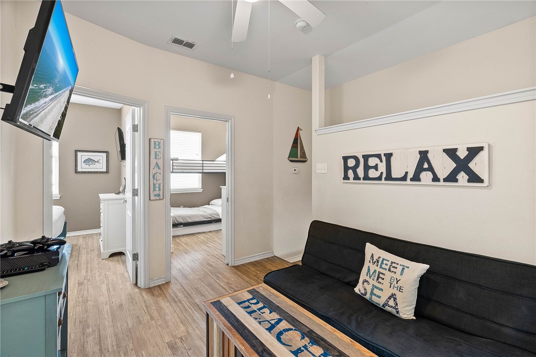 15245 Beach Way Dr Property Photo 16