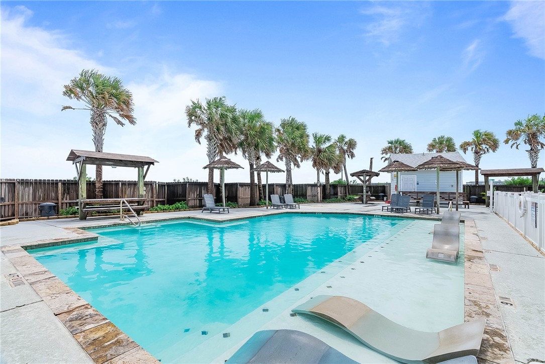 15245 Beach Way Dr Property Photo 28