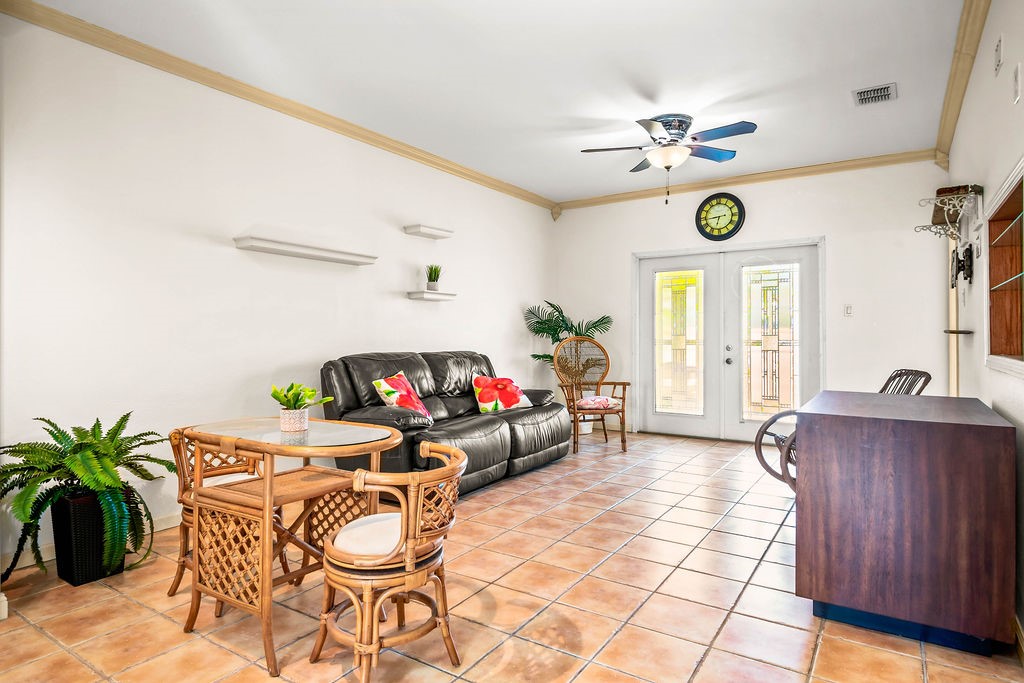 1117 S 9th St 804 Property Photo 5