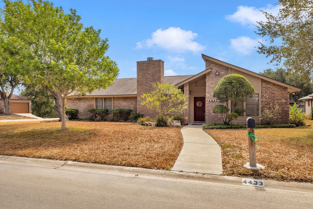 4433 Clear Fork Property Photo 1