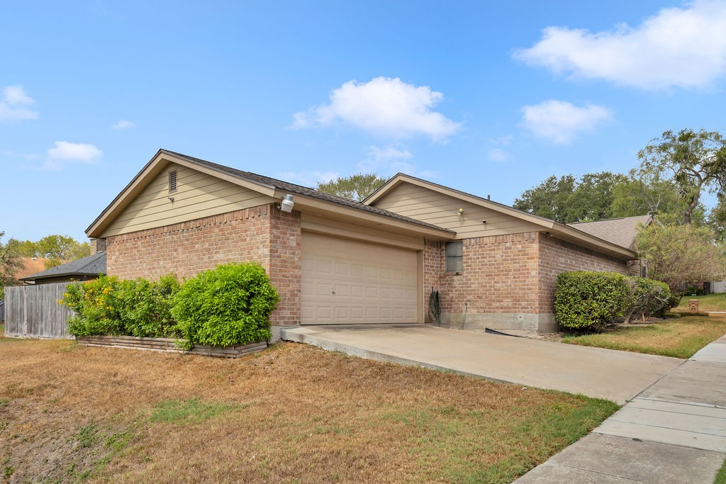 4433 Clear Fork Property Photo 36