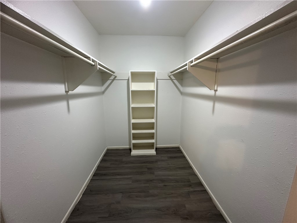 2112 Memorial Pkwy Property Photo 19