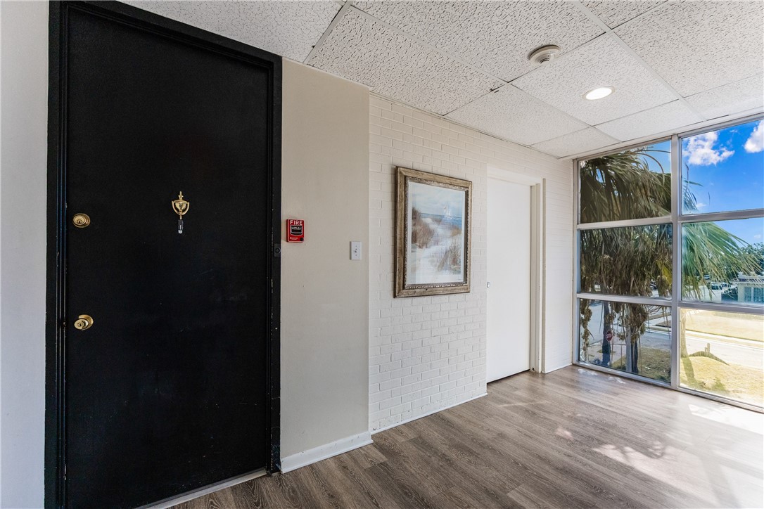 520 S Chaparral St 501 Property Photo 3