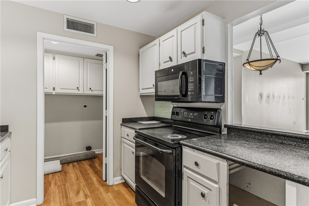 520 S Chaparral St 501 Property Photo 11