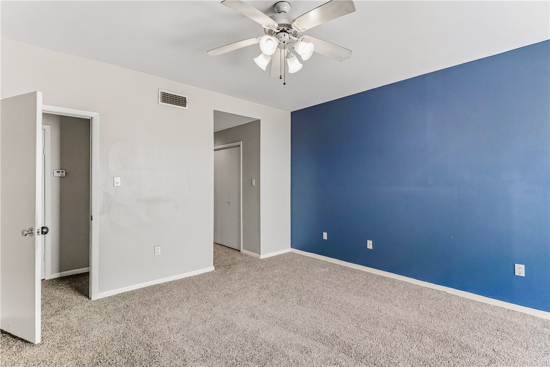 520 S Chaparral St 501 Property Photo 16