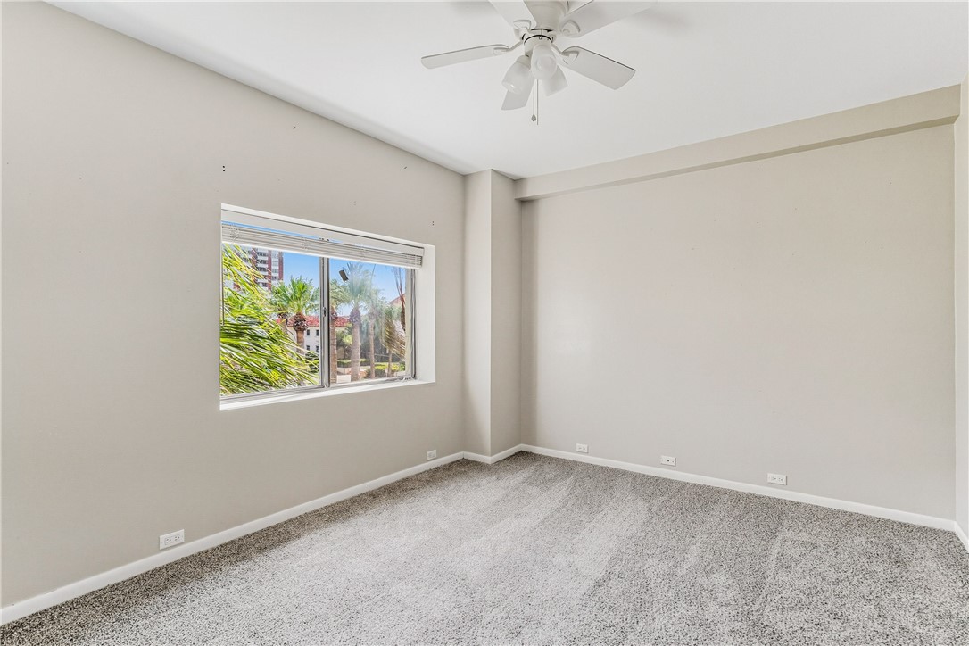 520 S Chaparral St 501 Property Photo 25