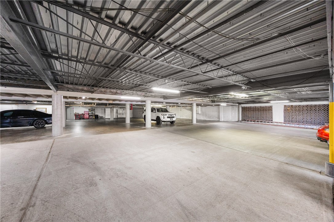 520 S Chaparral St 501 Property Photo 29