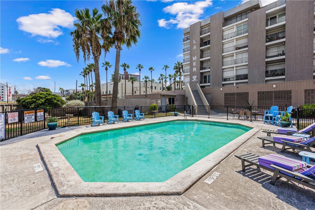 520 S Chaparral St 501 Property Photo 30