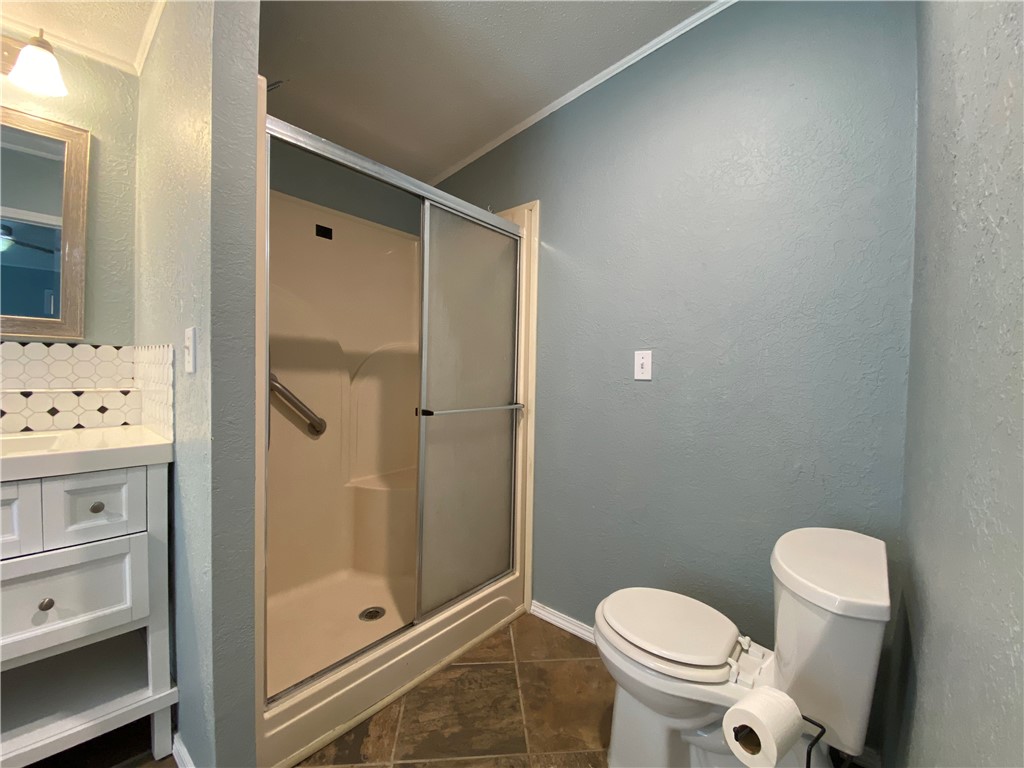 190 Lago Vista Dr Property Photo 20