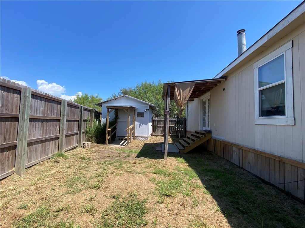 190 Lago Vista Dr Property Photo 23