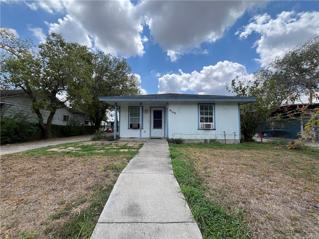 9149 Scapular St Property Photo 1