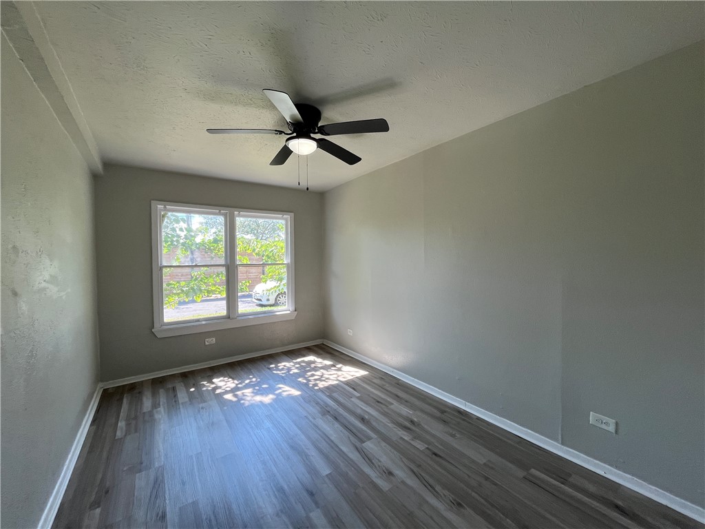 3120 Santa Fe St 25 Property Photo 6