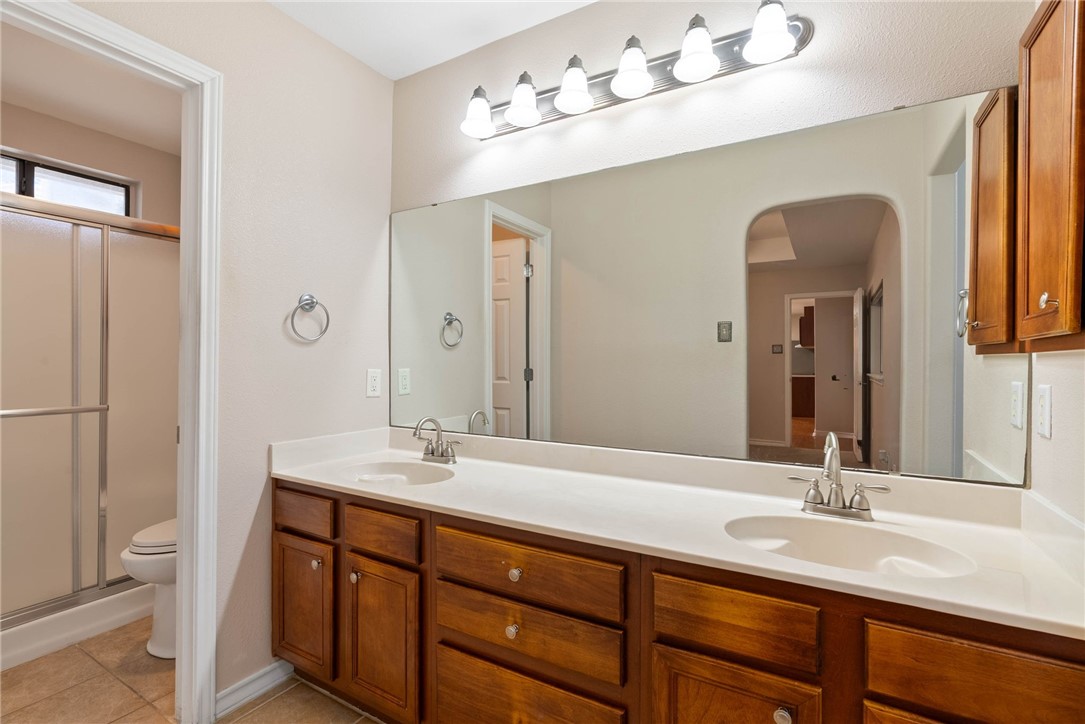 722 Saint Perpetua Dr Property Photo 11