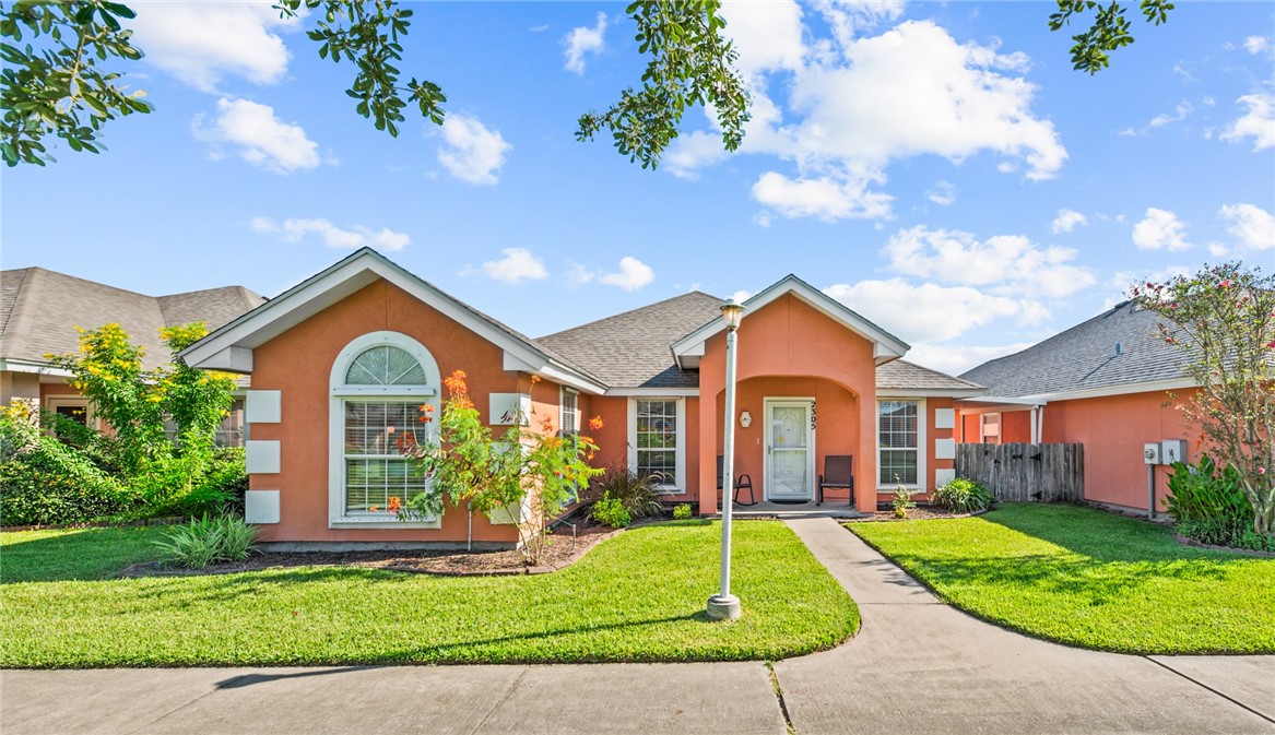 2305 Cyprus Dr Property Photo 1