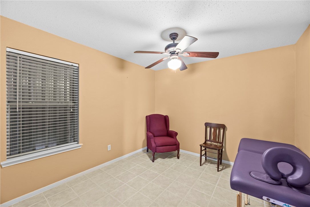 2305 Cyprus Dr Property Photo 15