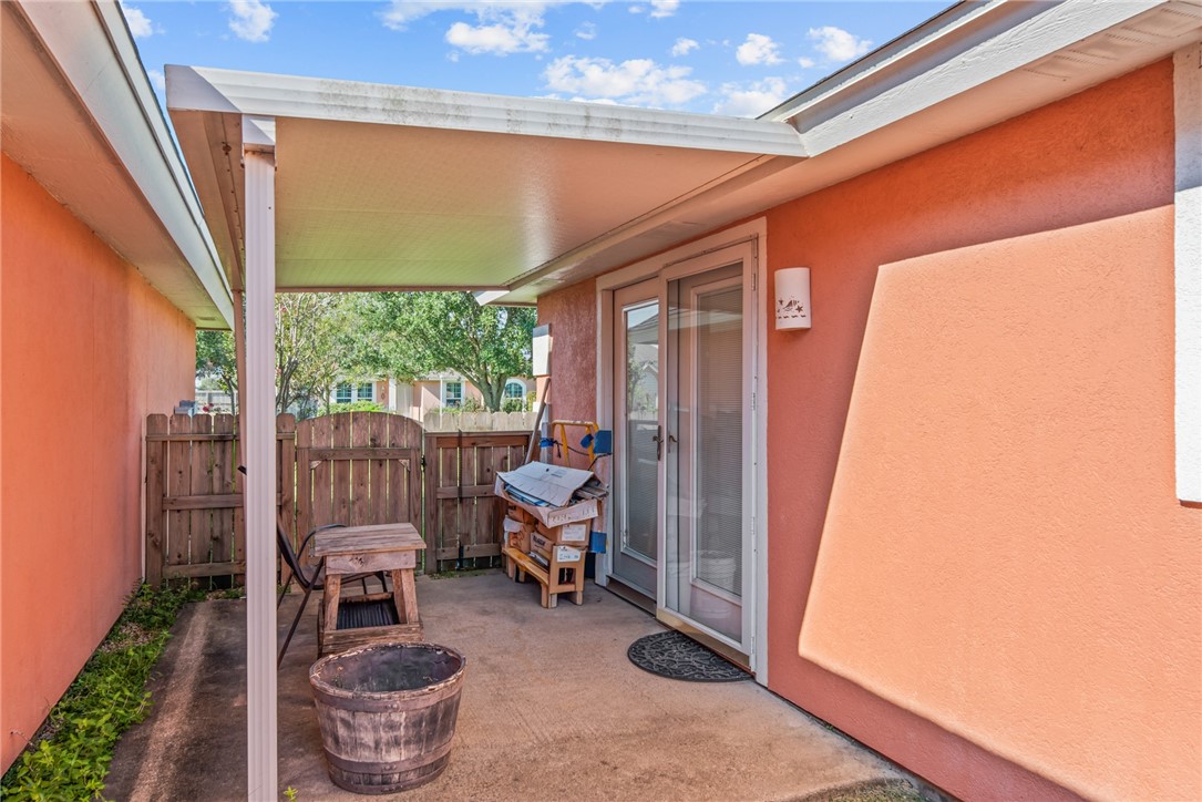 2305 Cyprus Dr Property Photo 22