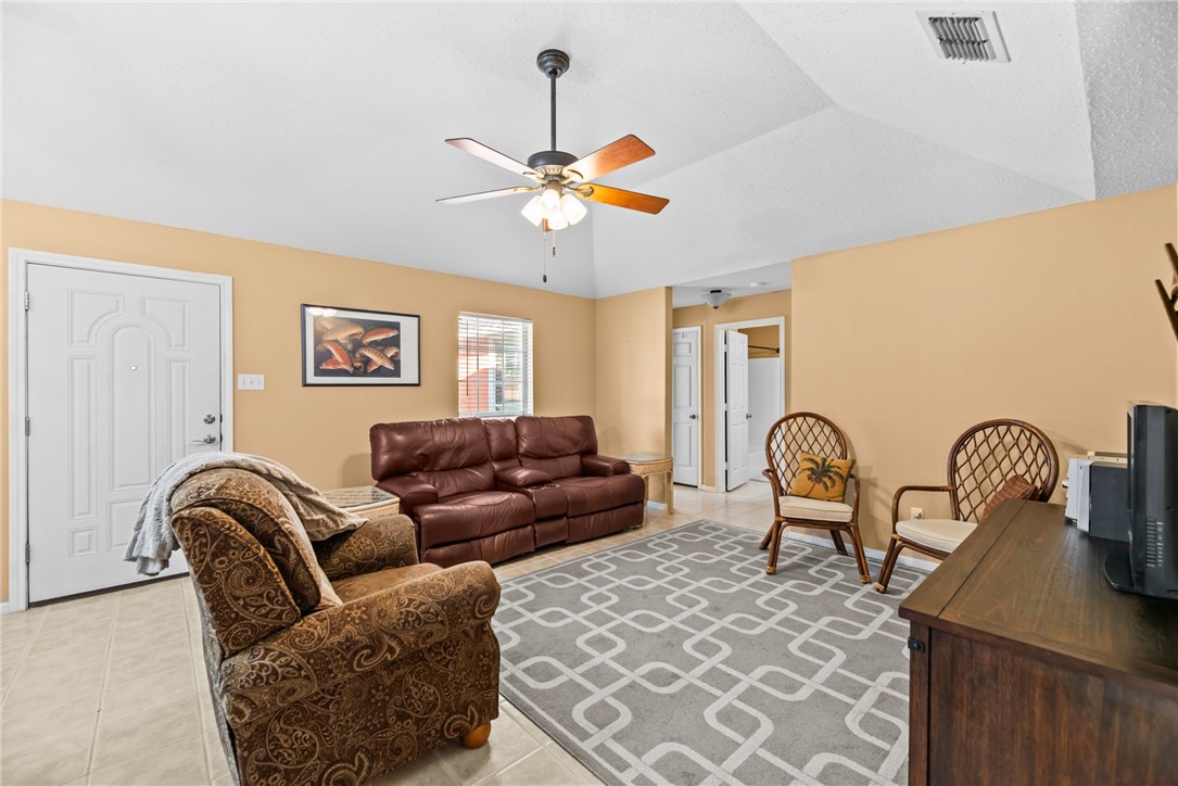 2305 Cyprus Dr Property Photo 23