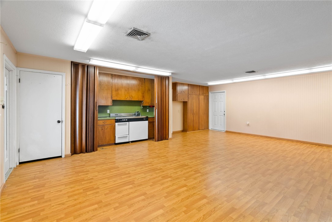 6622 Sahara Dr Property Photo 9