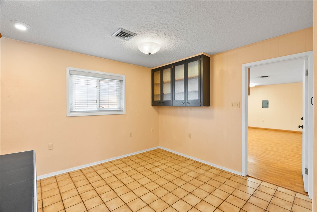 6622 Sahara Dr Property Photo 11