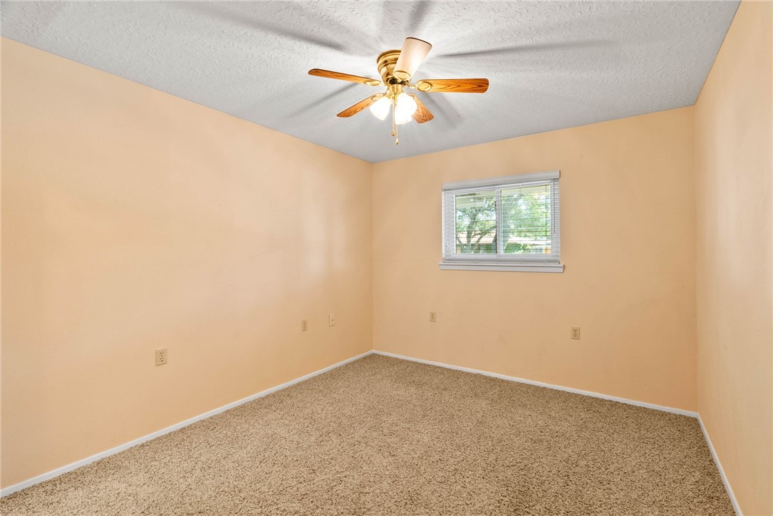 6622 Sahara Dr Property Photo 20