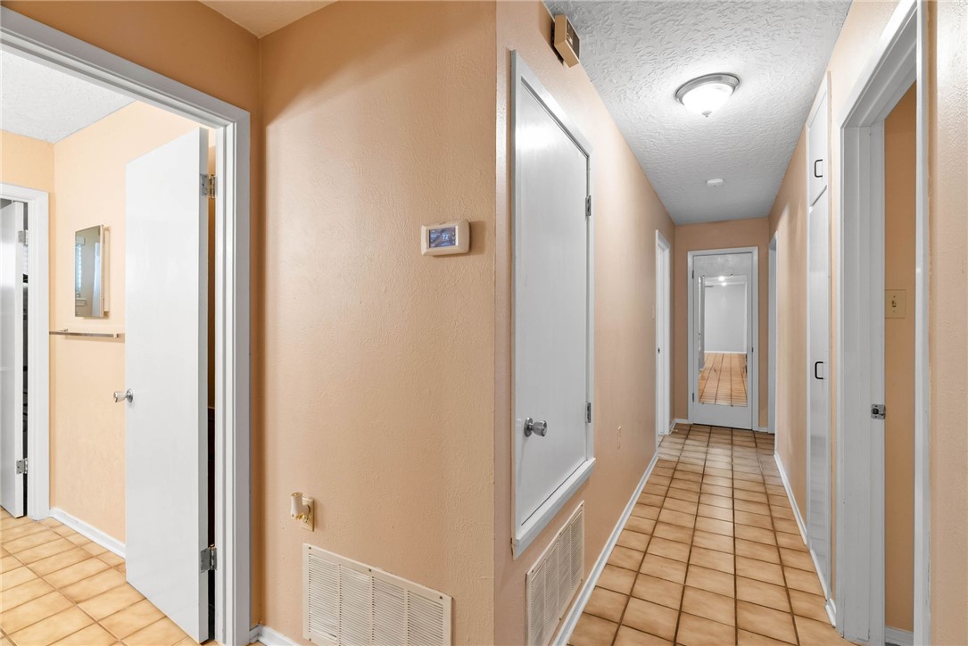 6622 Sahara Dr Property Photo 22