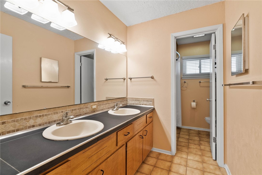 6622 Sahara Dr Property Photo 23