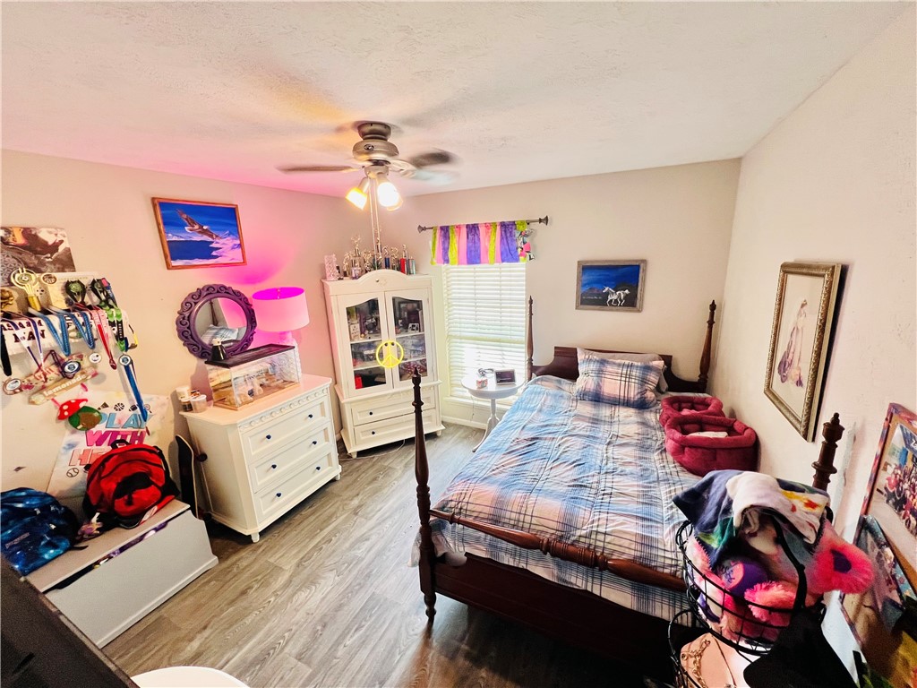 6306 Revolution Dr Property Photo 22