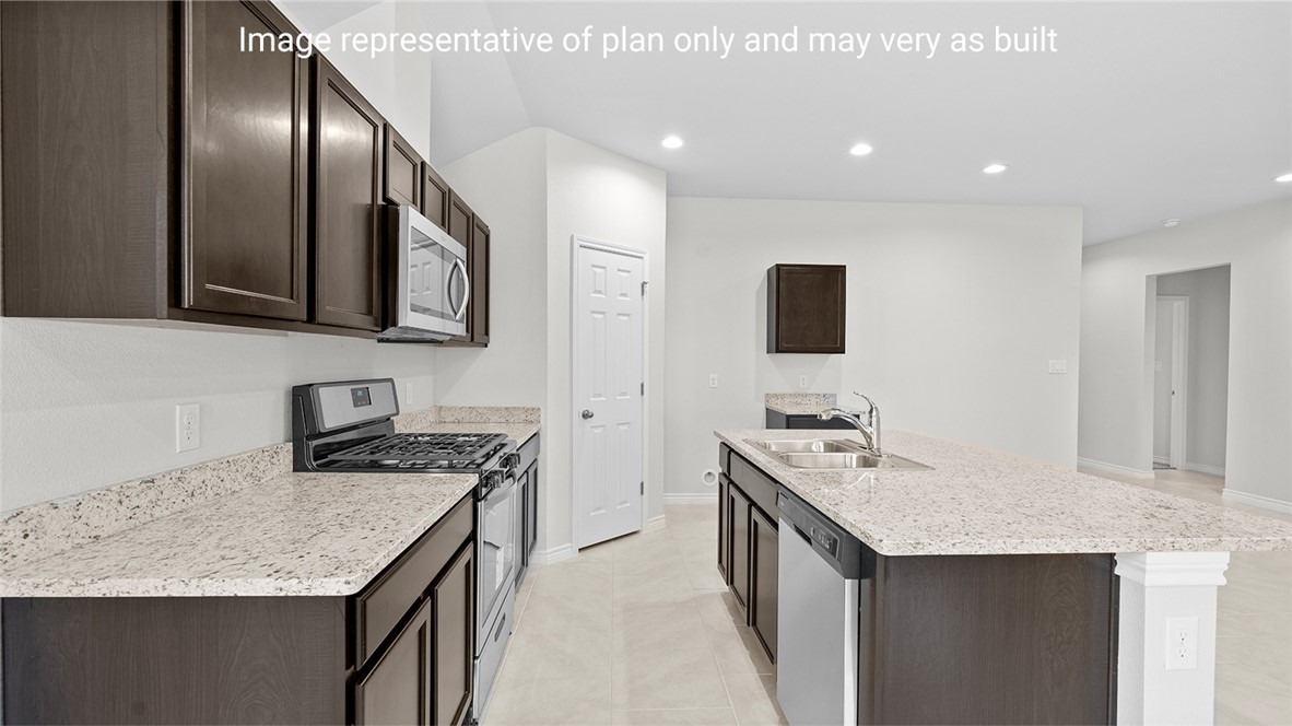 6205 Olivia St Property Photo 12