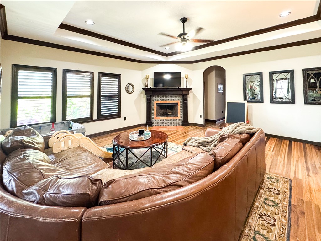 15357 Chianti Ln Property Photo 6