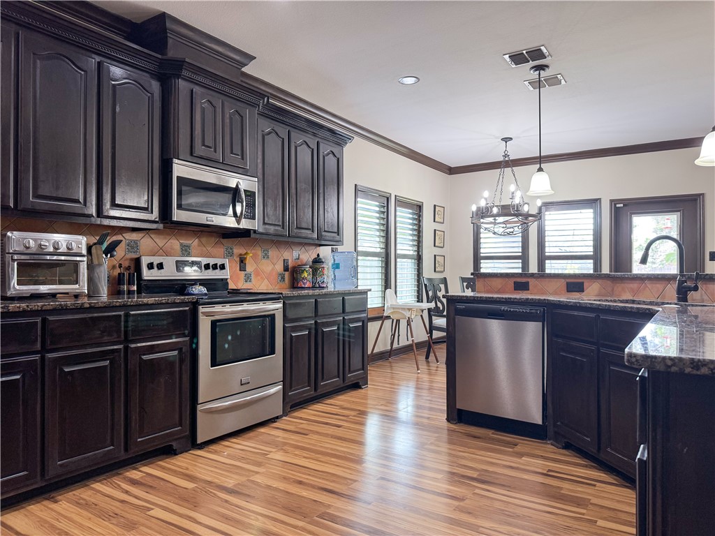 15357 Chianti Ln Property Photo 13