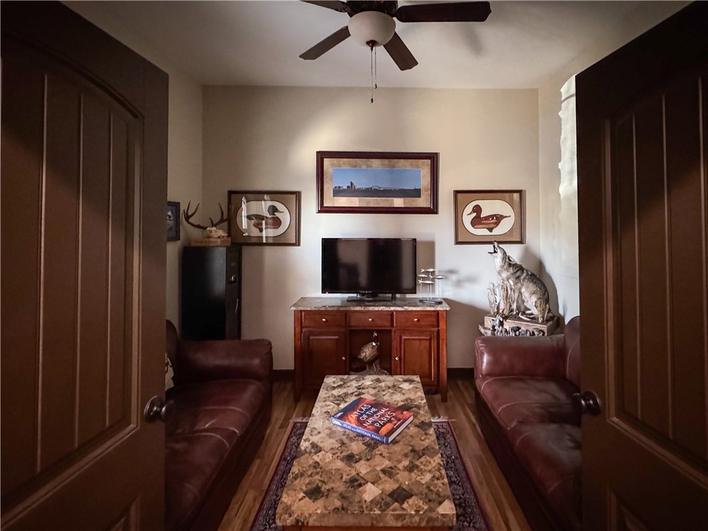 15357 Chianti Ln Property Photo 20