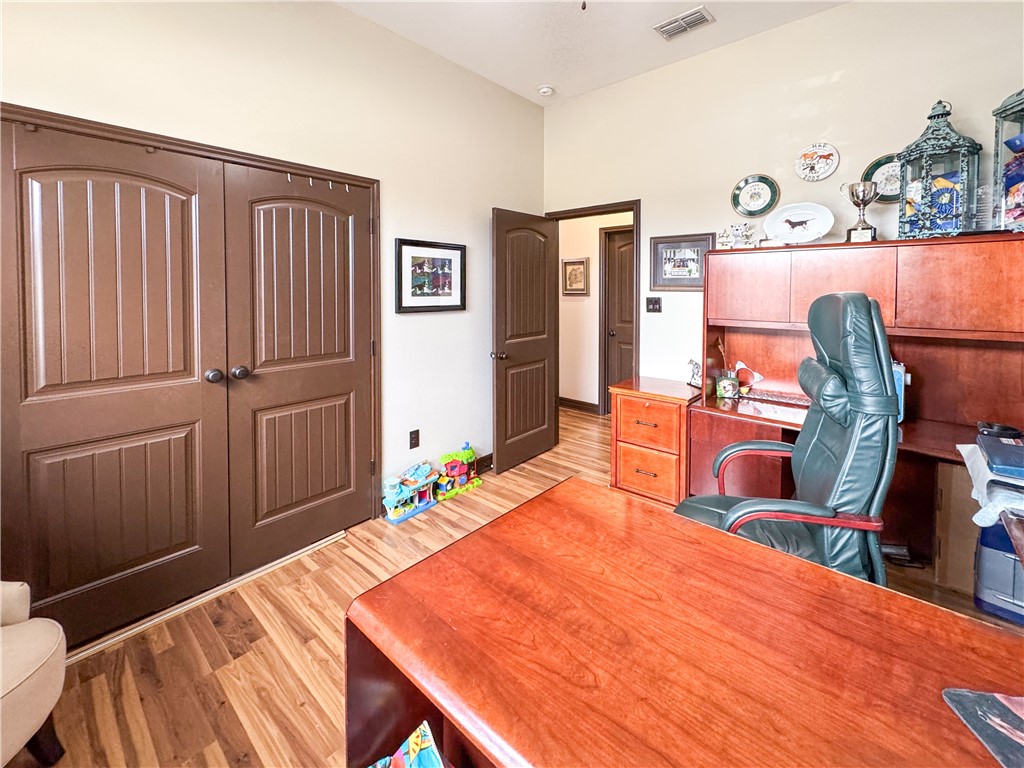 15357 Chianti Ln Property Photo 22