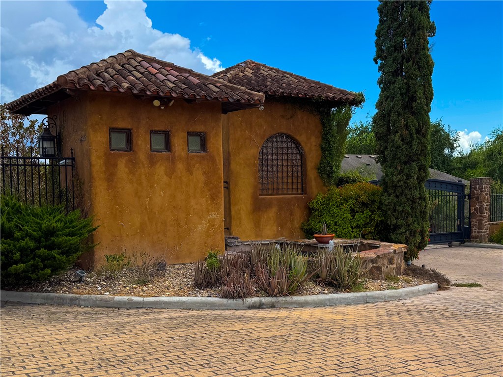 15357 Chianti Ln Property Photo 25