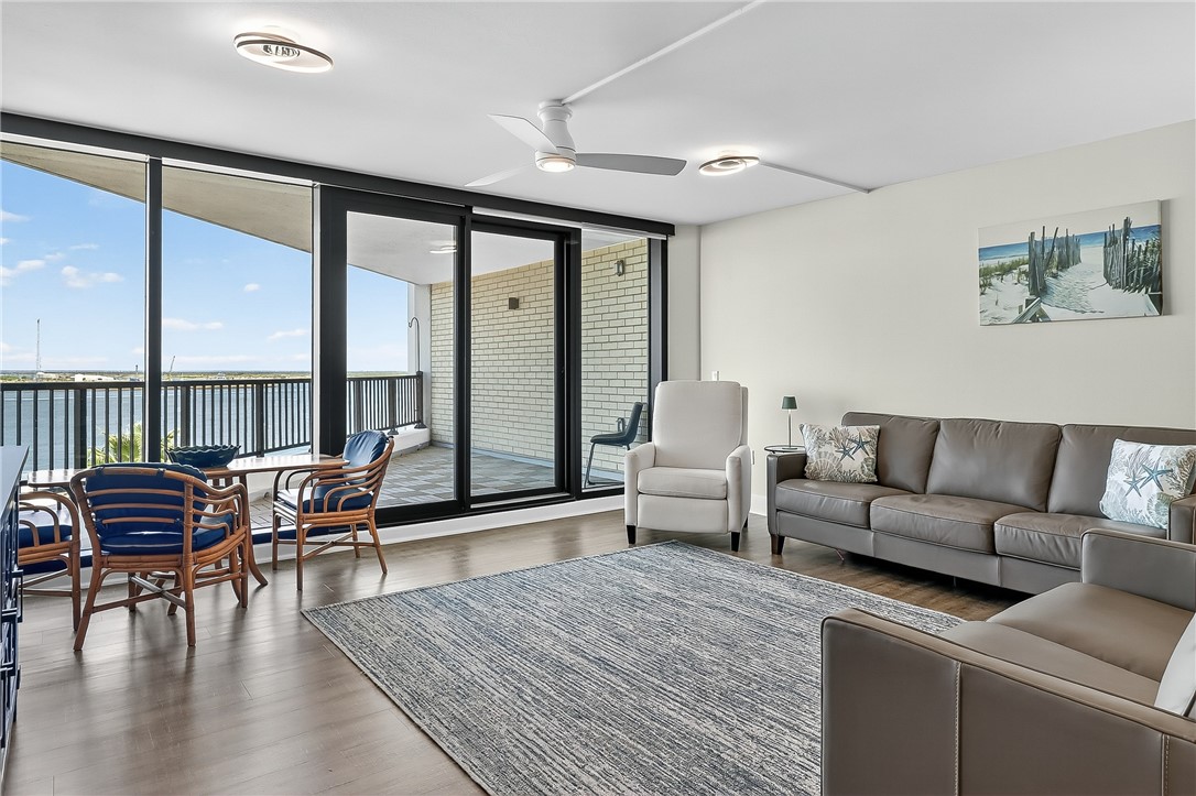 1000 N Station 413 Property Photo 8