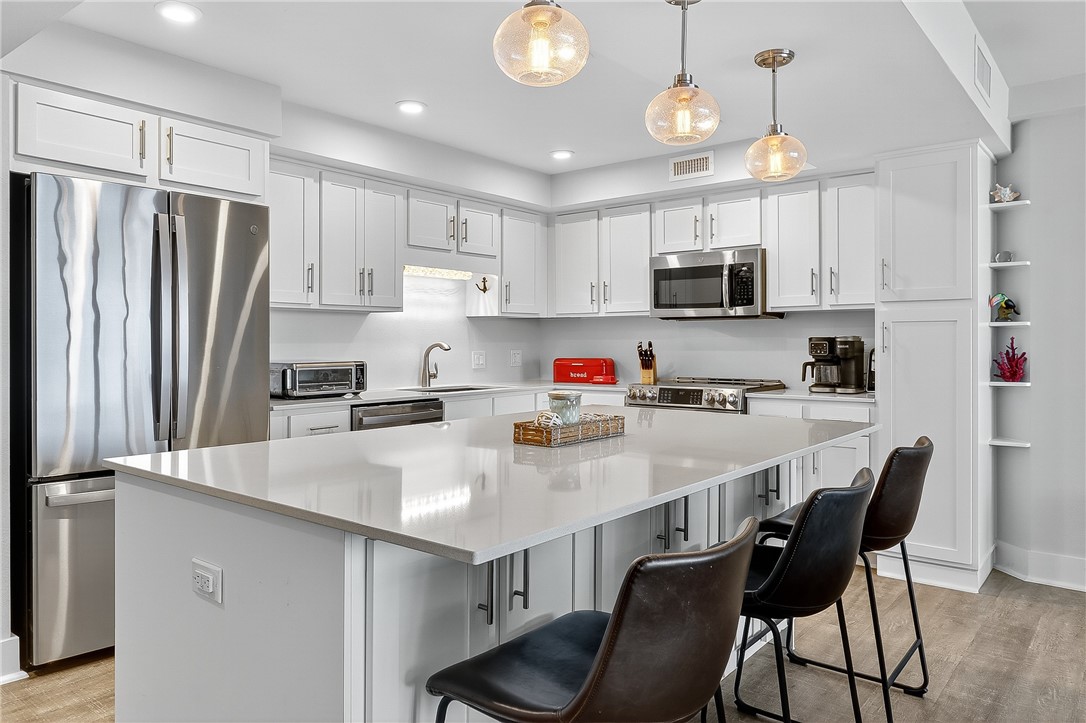 1000 N Station 413 Property Photo 14