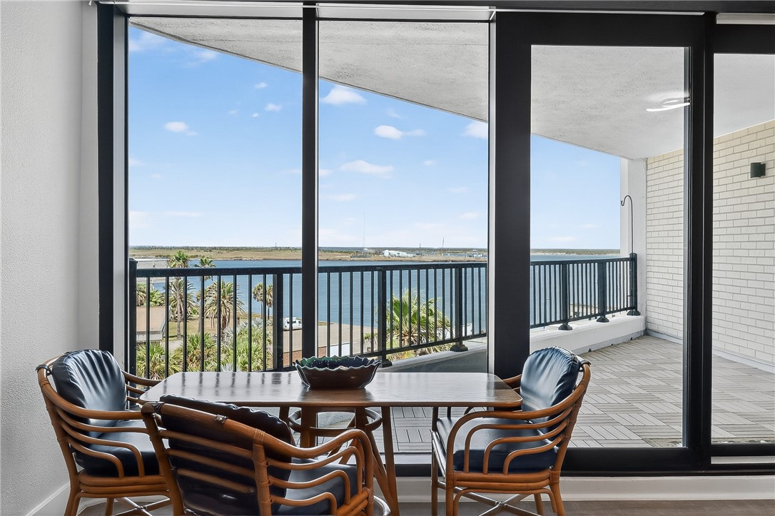 1000 N Station 413 Property Photo 15