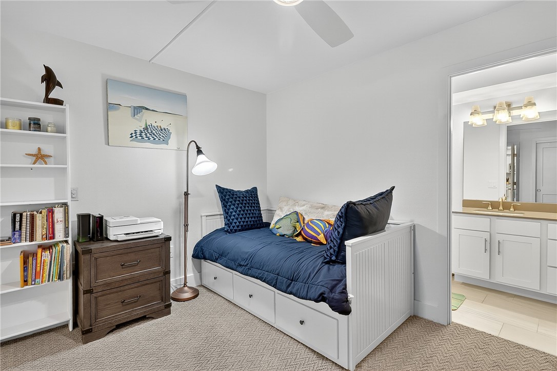 1000 N Station 413 Property Photo 28