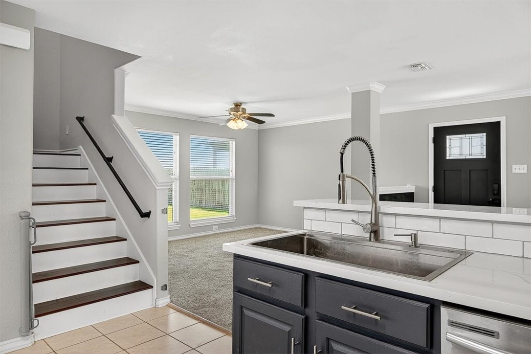 2318 Mystic Star Dr Property Photo 17