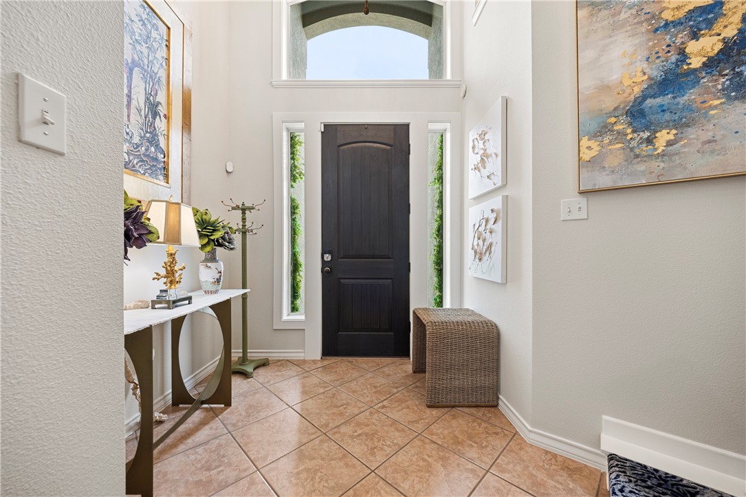 13525 Ducat Ct Property Photo 3