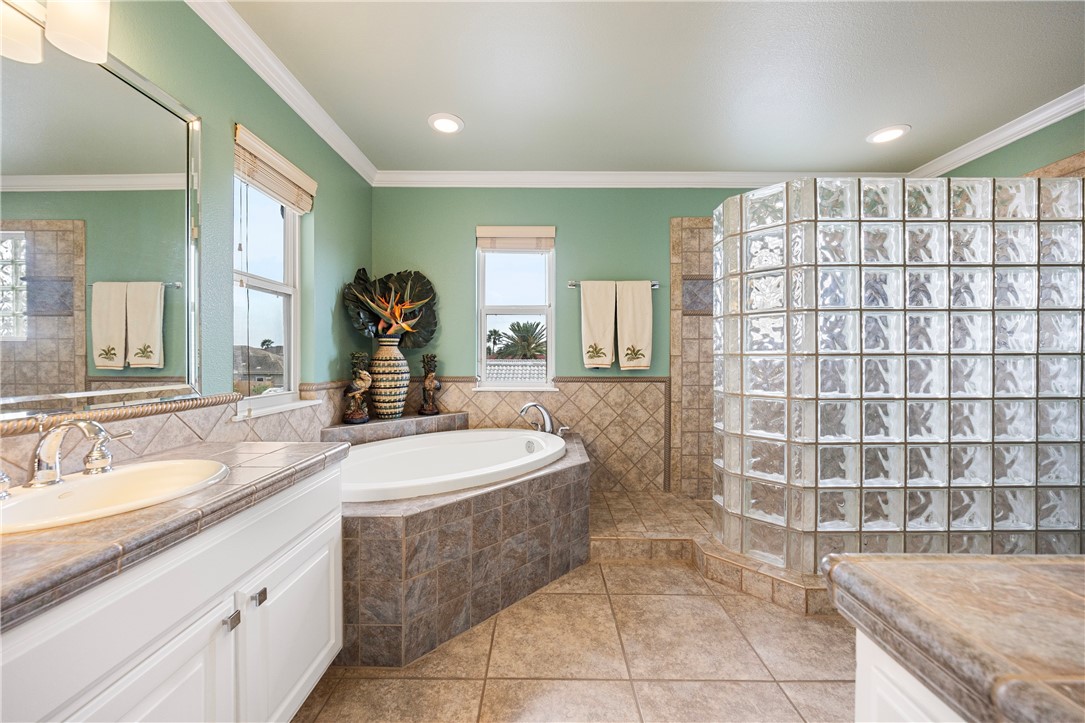 13525 Ducat Ct Property Photo 21